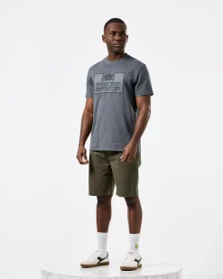 Ivan Chino Shorts, Burggrün