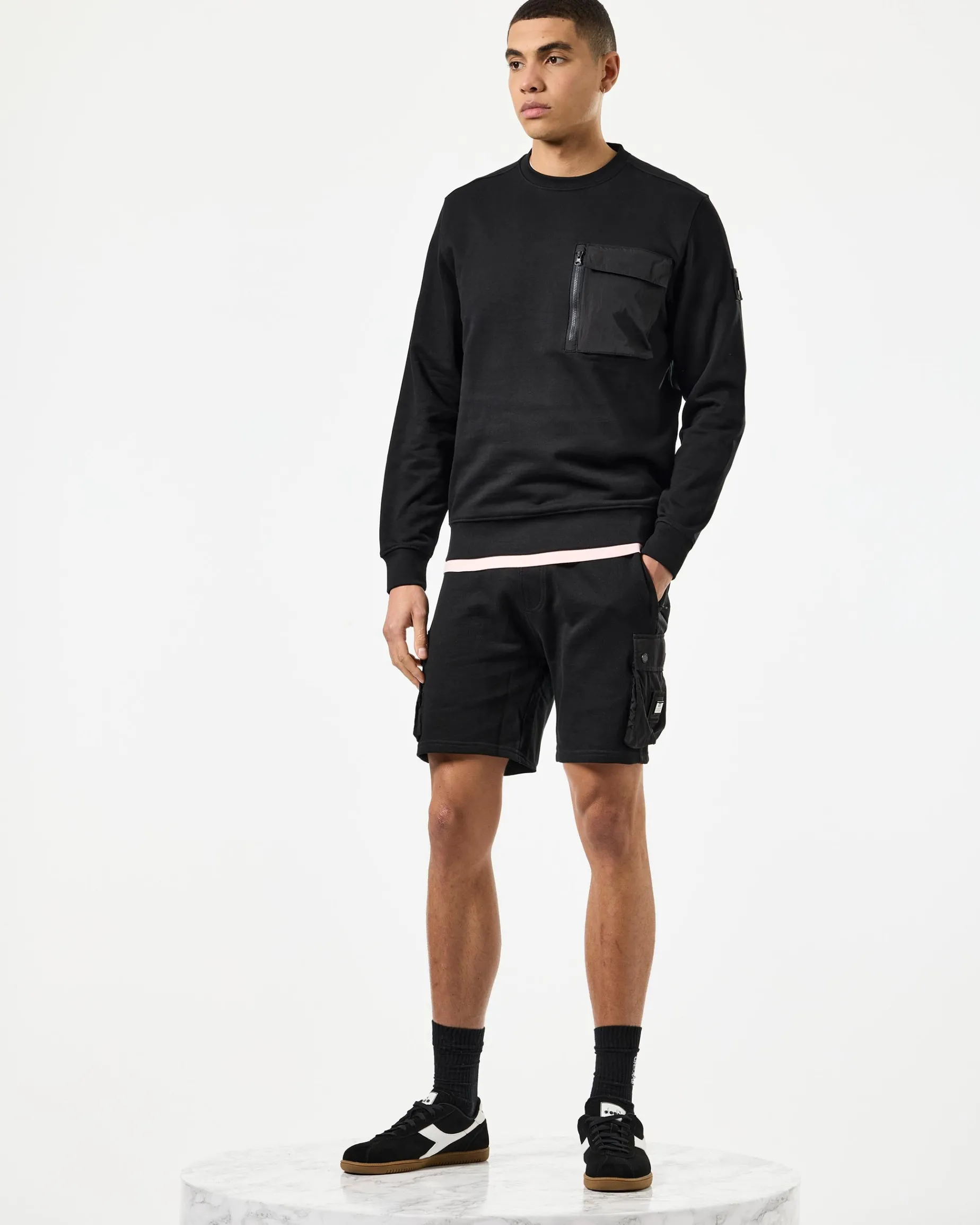 Neve Sweatshirt Schwarz
