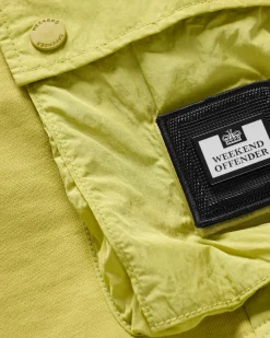 Pink Sands – Joggingshorts in Peridotgrün