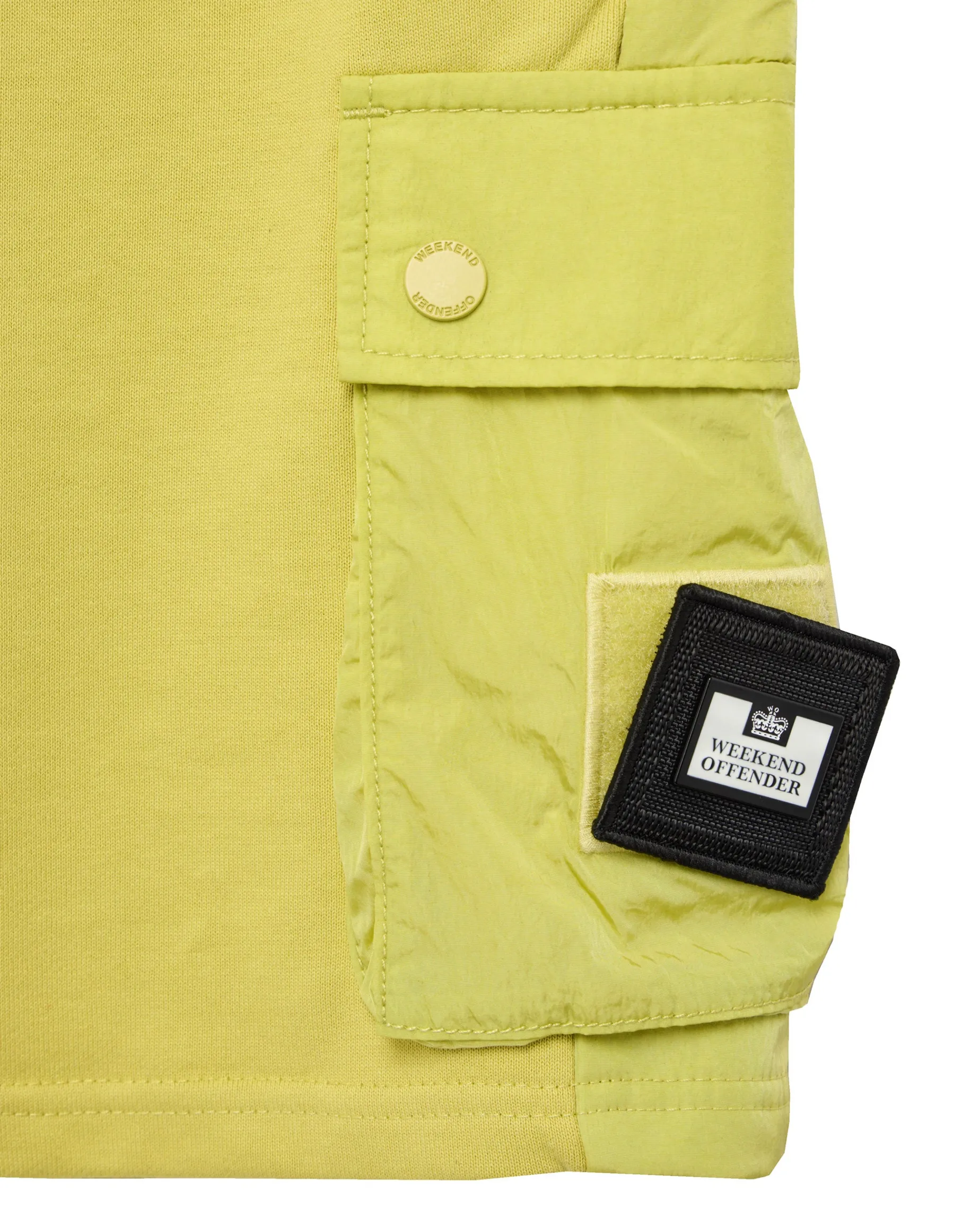 Pink Sands – Joggingshorts in Peridotgrün