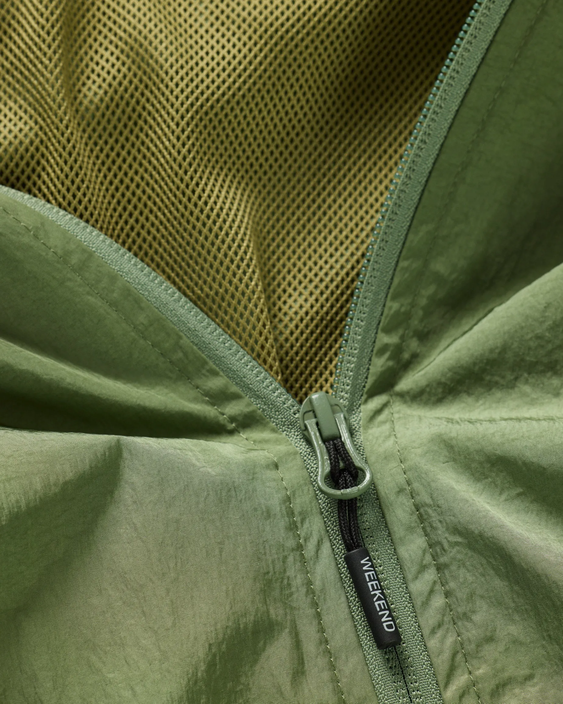 Plus Size - Technician Mesh-gefütterte Jacke Sapling Green
