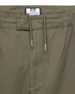 Talabot – Entspannte, maßgeschneiderte Hose in Burggrün
